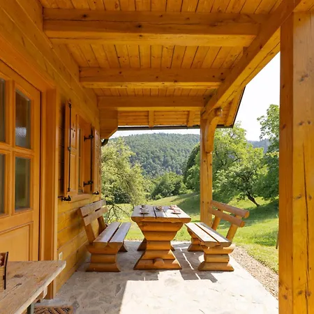 Casa de Férias Apartma Brunarca Borovnica